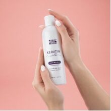 KERATIN SILK intensiv wiederherstellendes Shampoo – für glattes, seidiges und gesund aussehendes Haar